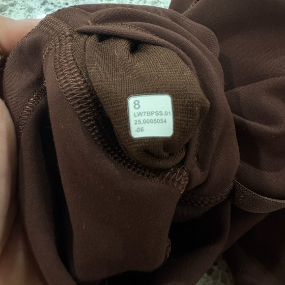 lululemon athletica Lava Cake matching Set - Picture 4 of 8